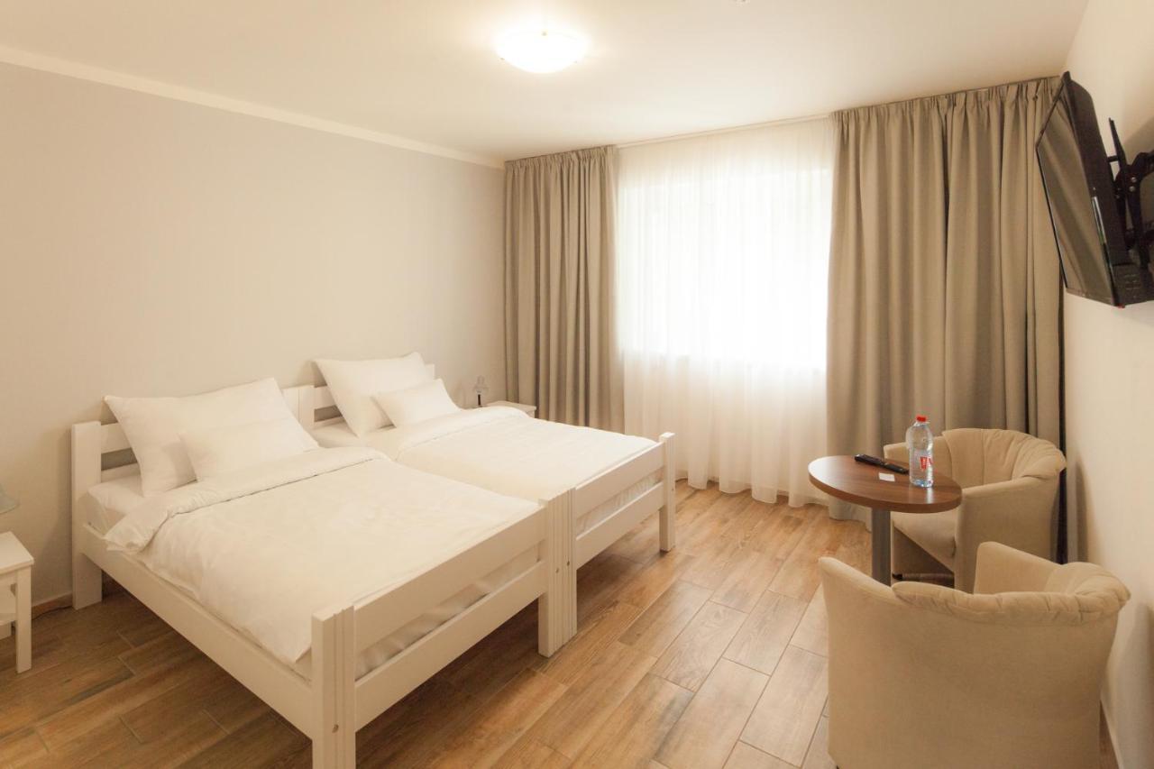 Golf Certovo Bremeno Hotel Jistebnice Buitenkant foto