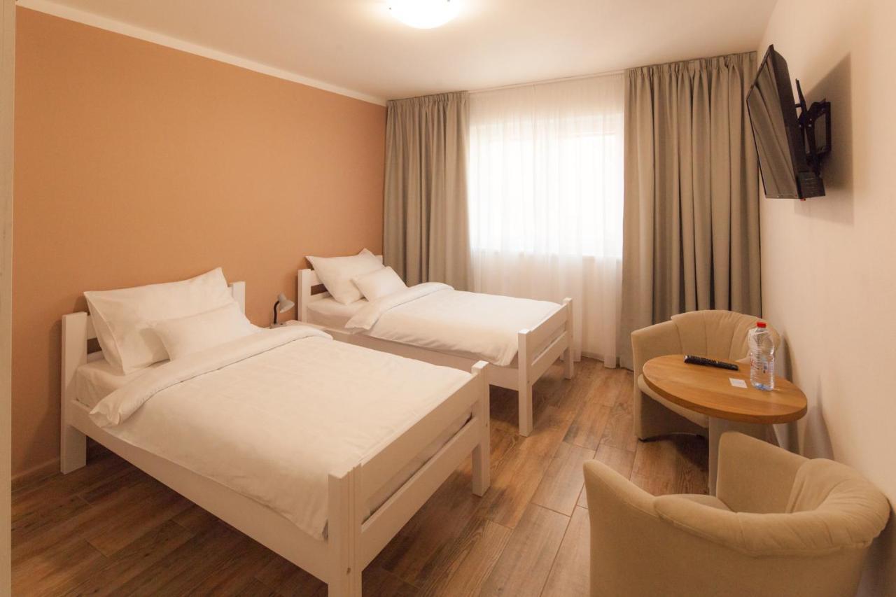 Golf Certovo Bremeno Hotel Jistebnice Buitenkant foto