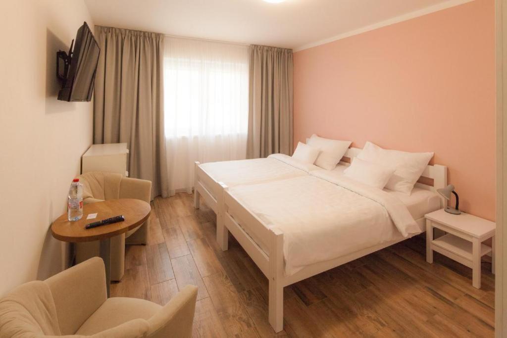 Golf Certovo Bremeno Hotel Jistebnice Buitenkant foto